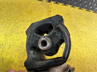 Подушка двс правая HONDA PRELUDE BA8 F22B 50805-SS0-980 4 ракурс Подушка двс правая HONDA PRELUDE BA8 F22B 50805-SS0-980 4 ракурс
