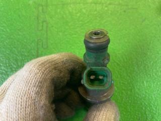 Инжектор MITSUBISHI DINGO CQ2A 4G15 1465A015, E7T05075 3 ракурс