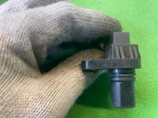 Датчик положения распредвала SUZUKI WAGON R SOLIO MA64S K10A J5T23591A 4 ракурс