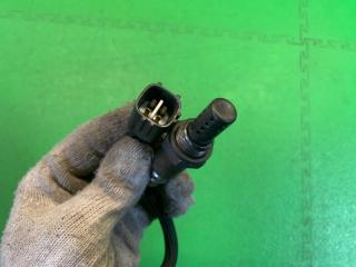 Лямбда-зонд SUBARU STELLA RN2 EN07 22690 KA251 2 ракурс