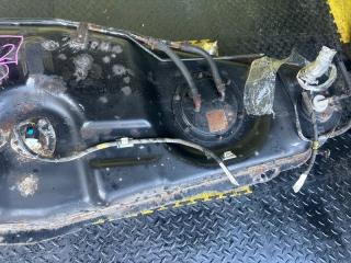 Топливный бак MITSUBISHI PAJERO V78W 4M41 MR342850, 1700A163,MR342850,MR342854 2 ракурс Топливный бак MITSUBISHI PAJERO V78W 4M41 MR342850, 1700A163,MR342850,MR342854 2 ракурс