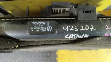 Радиатор TOYOTA CROWN MAJESTA UZS207 3UZ-FE 16400-50390 16711-50200 3 ракурс