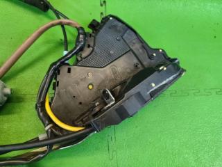 Замок двери левый передний TOYOTA CROWN MAJESTA URS206 1UR-FSE 69750-30170 4 ракурс