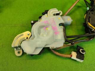 Замок двери левый передний TOYOTA CROWN MAJESTA URS206 1UR-FSE 69750-30170 5 ракурс