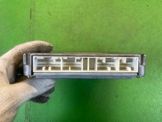 Блок efi TOYOTA HIACE REGIUS KCH46 1KZ-TE 89661-26690 3 ракурс