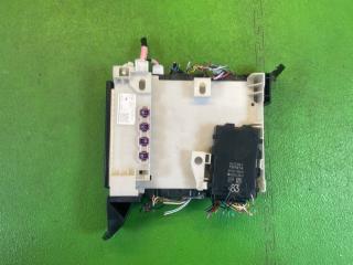 Блок предохранителей TOYOTA CROWN AZSH20 A25A-FXS 82730-5A600 1 ракурс