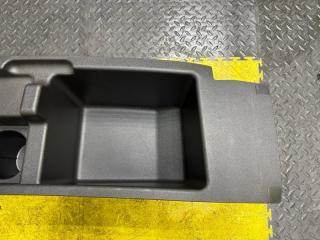 Ящик под инструменты задний TOYOTA SIENTA NSP170 2NR-FKE 64421-52080 3 ракурс