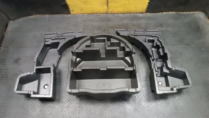 Ящик под инструменты задний TOYOTA C-HR ZYX10 2ZR-FXE 64777-10010 1 ракурс