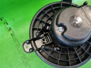 Мотор печки SUZUKI SWIFT ZC83S K12C 74150-63J00 2 ракурс