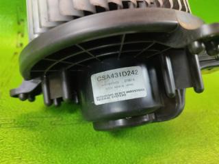 Мотор печки SUZUKI SWIFT ZC83S K12C 74150-63J00 4 ракурс