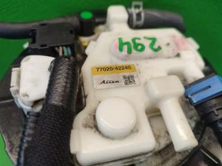 Топливный насос TOYOTA RAV4 MXAA54 M20A-FKS 77020-42240 3 ракурс