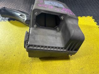 Корпус воздушного фильтра MITSUBISHI PAJERO V75W 6G74 MR404841 MR404844 4 ракурс Корпус воздушного фильтра MITSUBISHI PAJERO V75W 6G74 MR404841 MR404844 4 ракурс