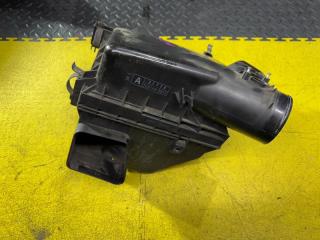 Корпус воздушного фильтра TOYOTA CROWN GRS203 3GR-FSE 17700-31730 2 ракурс