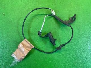 Датчик abs левый задний TOYOTA NOAH ZRR75 3ZR-FAE 89546-28190 1 ракурс