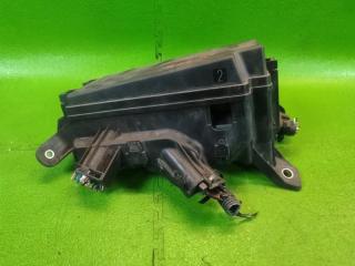 Блок предохранителей TOYOTA PRIUS ZVW50 2ZR-FXE 82666-47610 ,82662-10380 4 ракурс