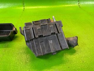 Блок предохранителей NISSAN SKYLINE HNV37 VQ35HR 24384-4GA0A 24382-4GA0A, 24372-4GA0A 4 ракурс