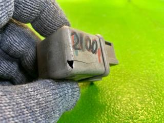 Реле накала NISSAN TERRANO WBYD21 TD27 2523044G00 3 ракурс
