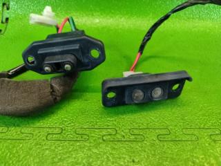 Контактная группа сдвижной двери левая задняя MAZDA BONGO SKF2MN 25216-HC001 25217-HC051 2 ракурс