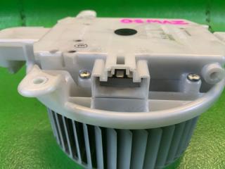 Мотор печки TOYOTA PRIUS ZVW30 2ZR-FXE 87103-47031, 272600-0480 2 ракурс