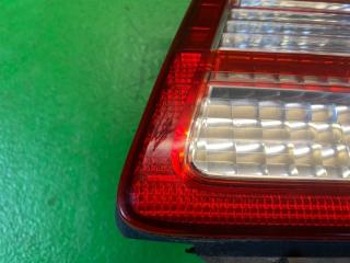 Вставка между стопов правая задняя TOYOTA GRAND HIACE VCH16 5VZ-FE 26-103 5 ракурс