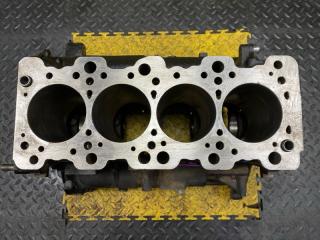 Блок цилиндров MITSUBISHI LANCER EVOLUTION CN9A 4G63T TP6131 3 ракурс
