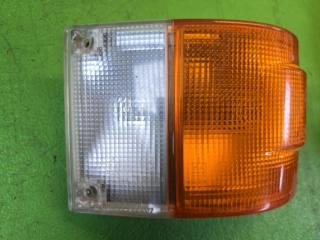 Габарит правый передний NISSAN CARAVAN KRME24 TD27 6294 2 ракурс