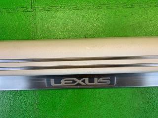 Накладка на порог левая передняя LEXUS LS600H UVF46 2UR-FSE 67914-50111, 67914-50120 3 ракурс