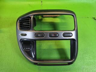 Консоль магнитофона MITSUBISHI DELICA PE8W 4M40 MR720570 1 ракурс