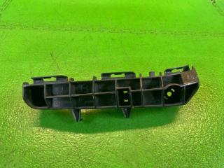 Крепление бампера правое переднее TOYOTA CROWN MAJESTA UZS207 3UZ-FE 52535-30220 1 ракурс