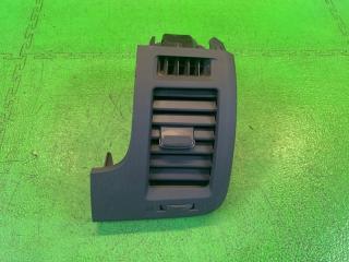 Воздуховод правый передний TOYOTA NOAH ZRR75 3ZR-FAE 55650-28270 1 ракурс