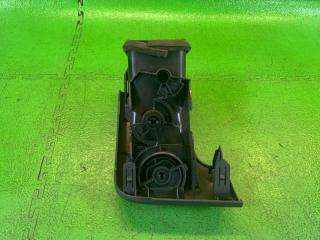 Воздуховод правый передний TOYOTA NOAH ZRR75 3ZR-FAE 55650-28270 4 ракурс