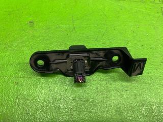 Камера заднего вида TOYOTA CROWN MAJESTA UZS187 3UZ-FE 86790-30130 2 ракурс