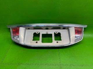 Вставка багажника TOYOTA CROWN MAJESTA UZS207 3UZ-FE 76801-30900-B0 1 ракурс