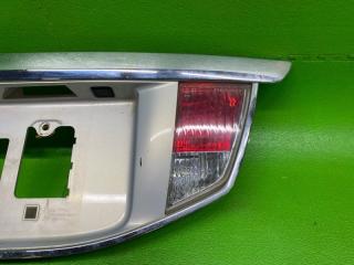 Вставка багажника TOYOTA CROWN MAJESTA UZS207 3UZ-FE 76801-30900-B0 4 ракурс
