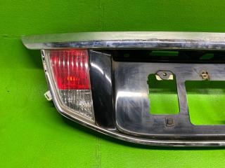 Вставка багажника TOYOTA CROWN MAJESTA UZS207 3UZ-FE 76801-30900-C0 2 ракурс