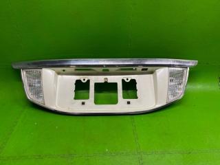 Вставка багажника TOYOTA CROWN MAJESTA UZS207 3UZ-FE 76801-30900-A0 1 ракурс