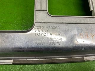 Вставка багажника TOYOTA CROWN MAJESTA UZS207 3UZ-FE 76801-30900-A0 5 ракурс