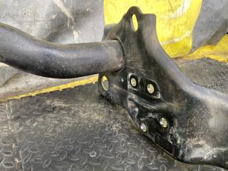 Фаркоп задний TOYOTA TUNDRA USK56L 3UR-FE 519080C040 3 ракурс Фаркоп задний TOYOTA TUNDRA USK56L 3UR-FE 519080C040 3 ракурс