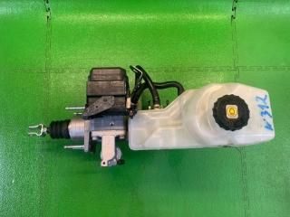 Главный тормозной цилиндр TOYOTA C-HR ZYX10 2ZR-FXE 47050-10100, 47210-10071 2 ракурс