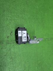 Электронный блок NISSAN SERENA GFC27 MR20-DD 284T1 5TA0A 1 ракурс