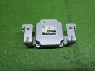 Электронный блок NISSAN SERENA GFC27 MR20-DD 284E7 5TK1D 1 ракурс