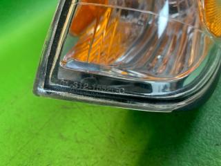 Габарит левый передний TOYOTA LAND CRUISER HDJ101 1HD-FTE 01-312-1552L-С 2 ракурс