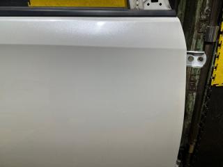 Дверь правая передняя TOYOTA NOAH ZRR80 3ZR-FAE 67001-28250, 070 4 ракурс