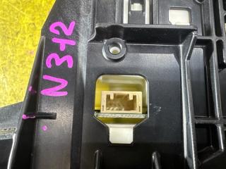 Селектор акпп TOYOTA C-HR ZYX10 2ZR-FXE 33560-10030 33507-10020 3 ракурс