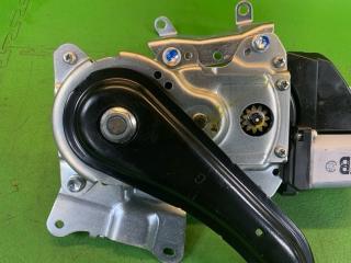 Электропривод пятой двери задний MITSUBISHI OUTLANDER GG3W 4B12 5813A284, 427110-10711 3 ракурс