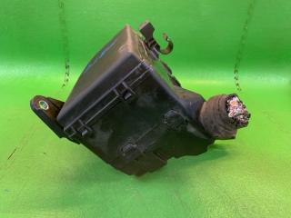Блок предохранителей TOYOTA VOXY ZWR80 2ZR-FXE 82662-28300, 82641-28030, 110600-1180 3 ракурс