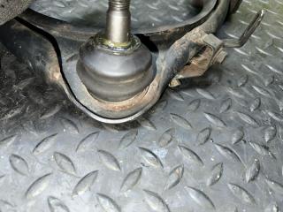 Рычаг правый передний TOYOTA LAND CRUISER HDJ101 1HD-FTE 48610-60030 4 ракурс
