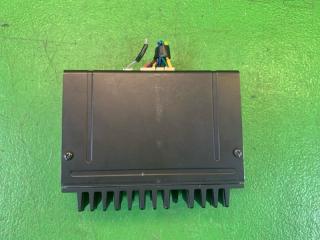 Электронный блок TOYOTA VOXY ZWR80 2ZR-FXE M5X8MAX, 141861-294, 141861-301 2 ракурс