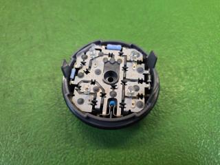 Лампа светодиодная задняя TOYOTA AQUA NHP10 1NZ-FXE 81536-52A80 2 ракурс Лампа светодиодная задняя TOYOTA AQUA NHP10 1NZ-FXE 81536-52A80 2 ракурс