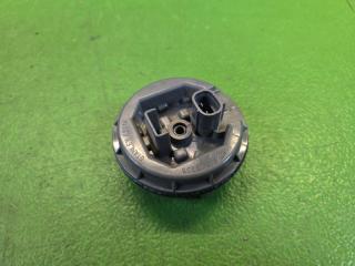 Лампа светодиодная задняя TOYOTA AQUA NHP10 1NZ-FXE 81536-52A80 1 ракурс Лампа светодиодная задняя TOYOTA AQUA NHP10 1NZ-FXE 81536-52A80 1 ракурс